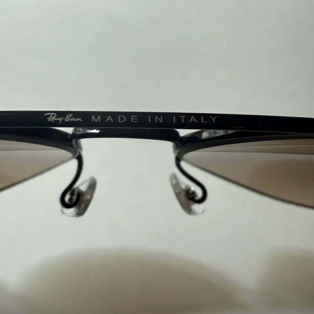 Ray-Ban Aviator Sunglasses RB3025 58mm Black / Brown Gradient Lens 002/51 Unisex